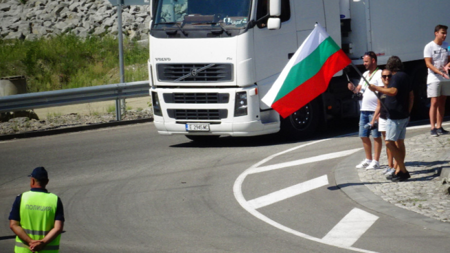 Пътноподдържащите фирми в Благоевградска област не са получили  средствата за