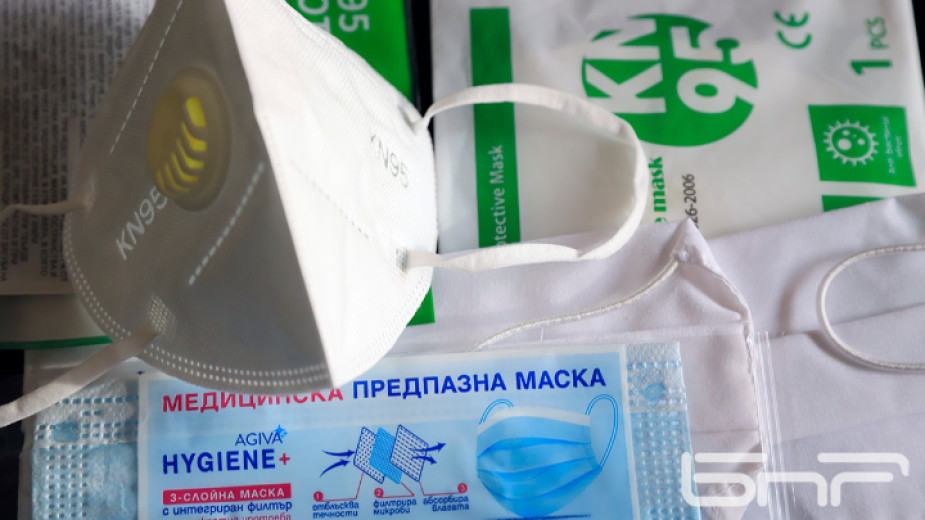 84 дози ваксина са поставени вчера в Хасково. Вече пристигнаха
