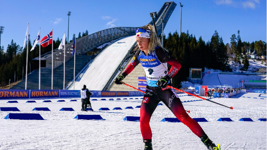 Норвежката Тирил Екхоф спечели спринта на 7.5 км за жени