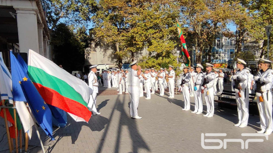 Варна почете 115 години от обявяването на Независимостта на България.