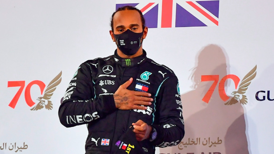 Седемкратният световен шампион във Формула 1 Люис Хамилтън ще продължи