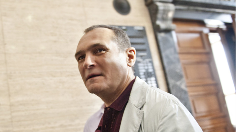 Специализираната прокуратура е повдигнала ново обвинение на Васил Божков, съобщават