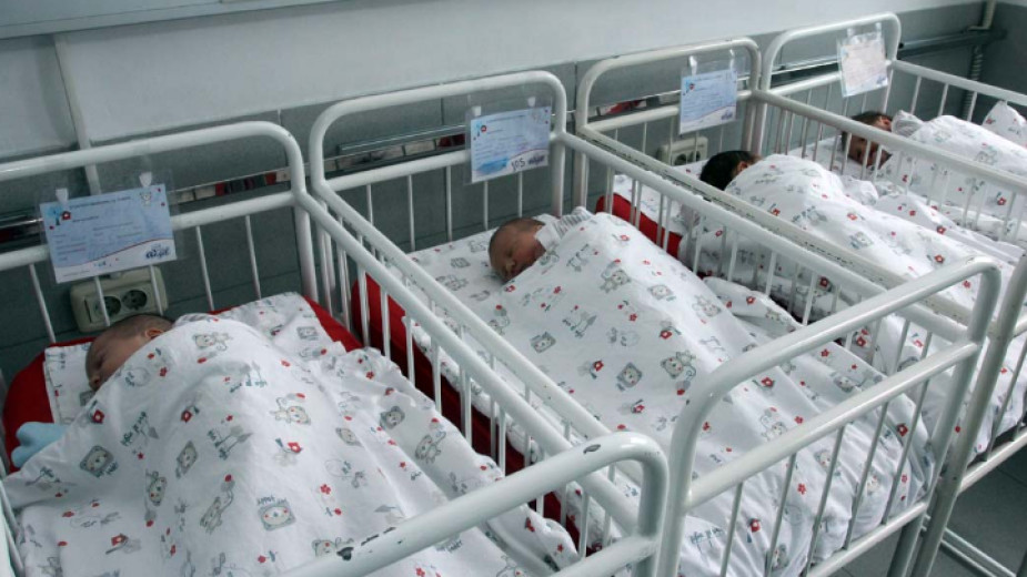 В Шумен през 2021 година са родени 834 бебета Те