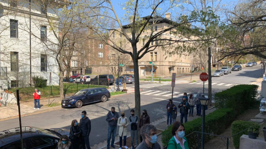 При увеличен интерес протече изборният ден в американската столица. По