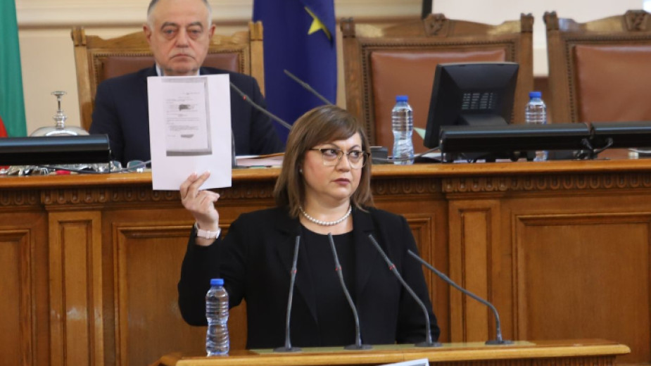Вицепремиерът Корнелия Нинова увери по време на парламентарния блицконтрол, че
