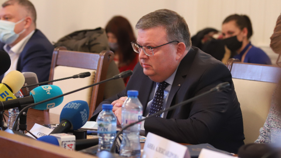 Комисията по превенция и противодействие на корупцията на НС изслушва председателя на КПКОНПИ Сотир Цацаров - 27 януари 2022 г.