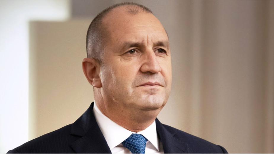Президентът Румен Радев заяви, че няма да допусне въвличането на
