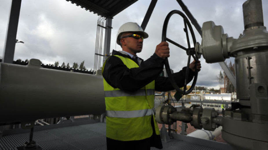 Британските и европейските цени на едро на природния газ се