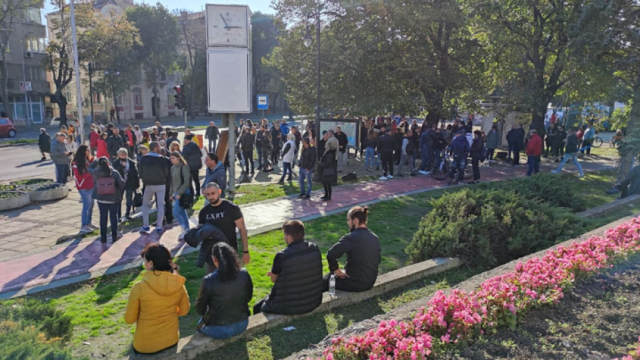 Стотици представители на ресторантьорския бранш във Варна се включиха в