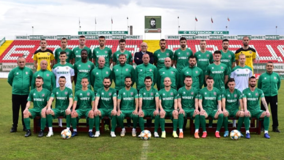 Отборът на Ботев Враца запази мястото си в Първа футболна