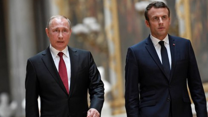 В телефонен разговор с руския президент Владимир Путин, френският държавен