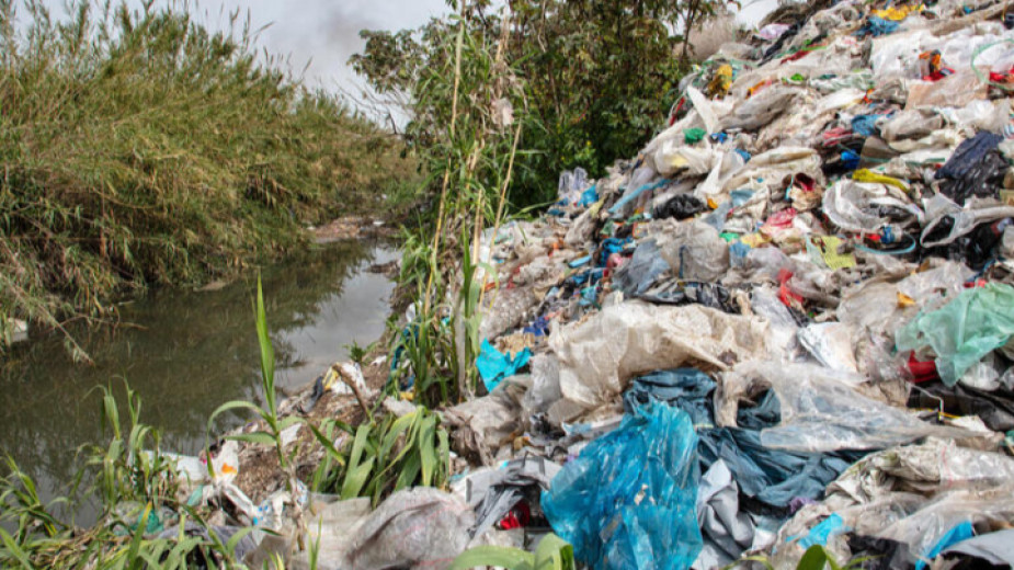 Британски пластмасови отпадъци се изнасят в Турция, където незаконно се