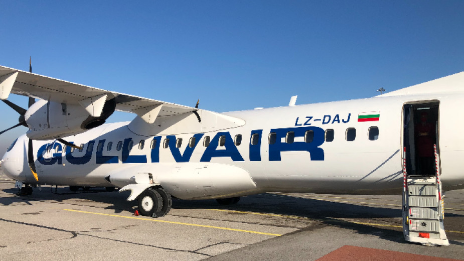Авиокомпания Гъливеър не планира спиране на редовната линия София -