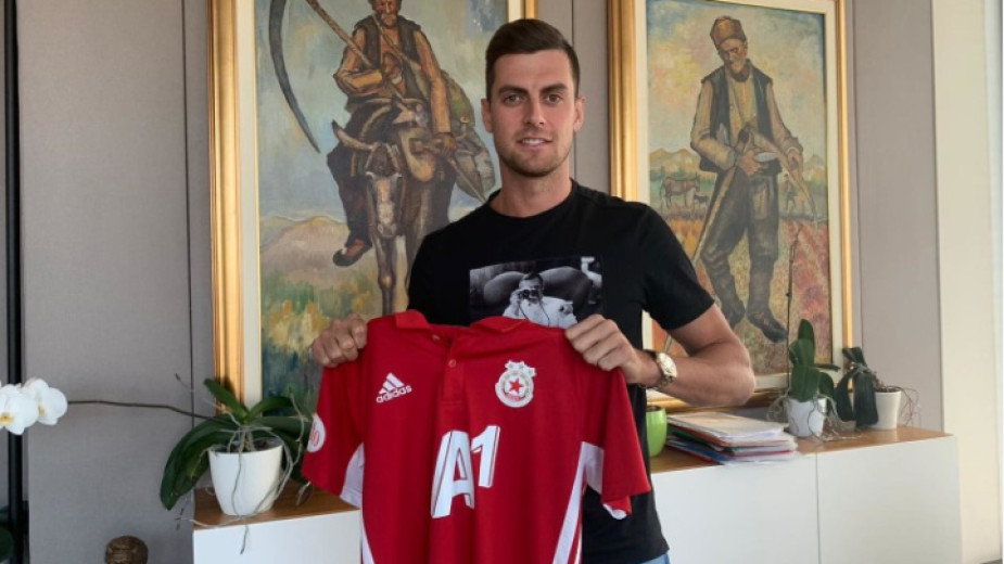 Томислав Юрич се превърна в герой на мача с Ботев.