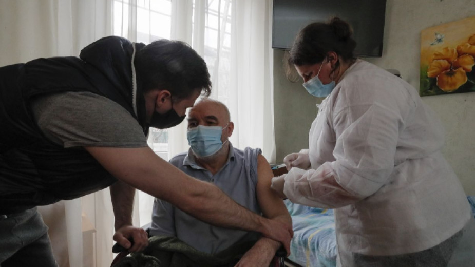 Украйна регистрира рекорден брой от 793 смъртни случая, свързани с