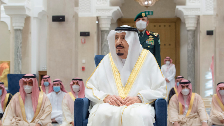 Кралят на Саудитска Арабия Салман е приет в болница за