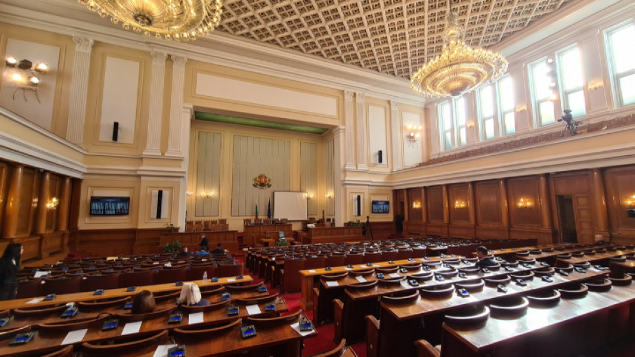 Народното събрание ще обсъди окончателните промени в закона за енергетиката,