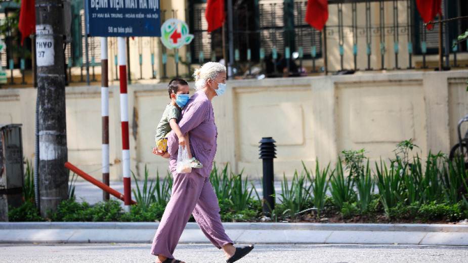 Нов скок в случаите на Covid-19 в световен мащаб. На