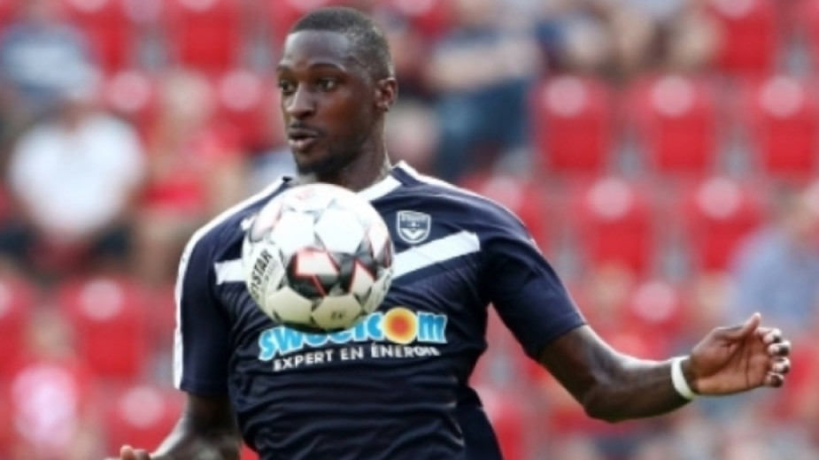 Юнес Санхаре