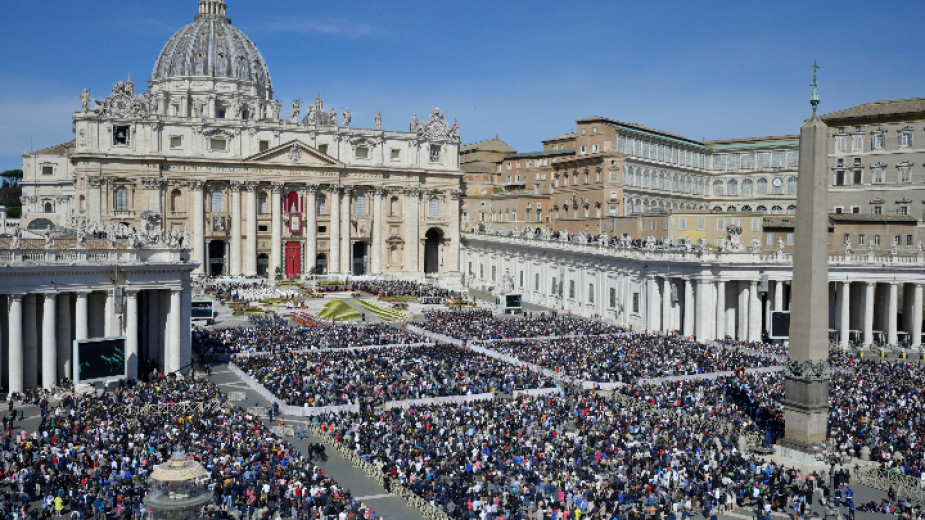 За първи път от 2019 година насам папа Франциск води