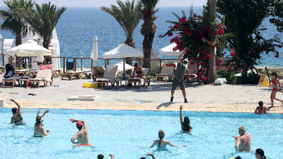 Туристическият сектор в Кипър алармира, че има остра нужда от
