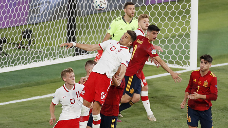 Отборите на Испания и Полша завършиха 1:1 в мач от