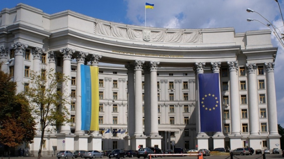 Украинското външно министерство заяви днес, че указът на руския президент