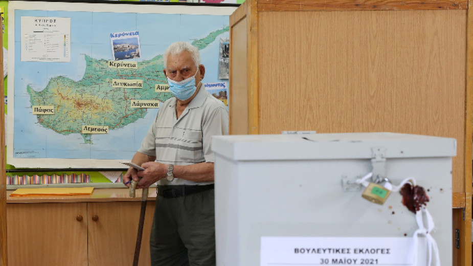 Изборните резултати в Кипър са разочароващи“. Това каза пред БНР