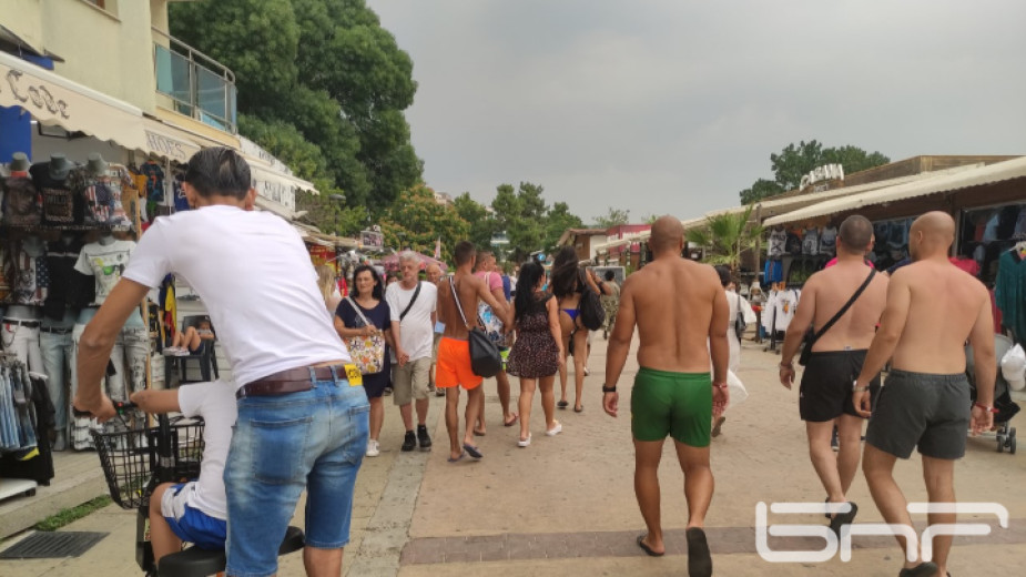 Над 2,5 млн. туристи са избрали за своята почивка България