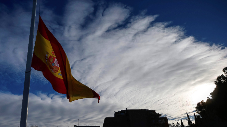 Испания съобщи, че миналата година в страната са подадени над