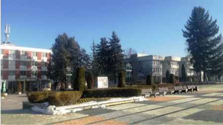 По официални данни Правец е сред  местата в България с най-много слънчеви дни в годината