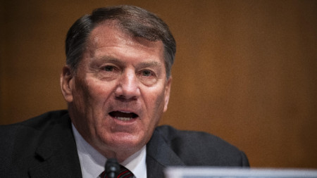 Сенатор Майк Раундс