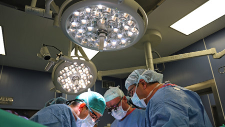 Военномедицинска академия (ВМА) извършиха поредна чернодробна трансплантация 