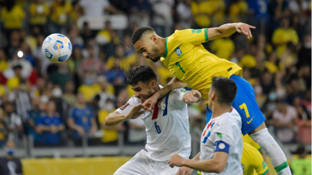 Отборът на Бразилия запази преднината си от 4 точки пред