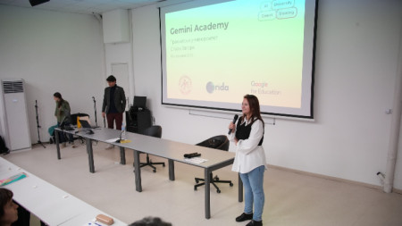 Ас. Теодора Нончева по време на първия семинар 