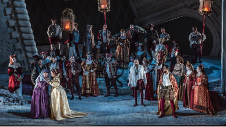 Сцена от представлението на операта „Наемният убиец“ от Саверио Меркаданте на фестивала в Уексфорд 