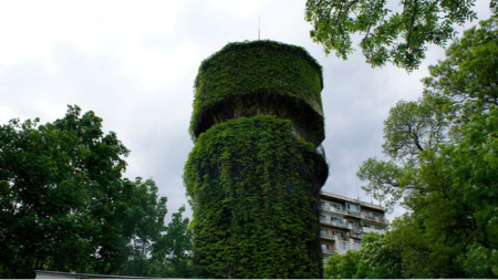 Водната кула в кв. Лозенец в София