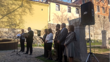 Момент от откриването на тържествата по случай 50 години от създаването на Старинен Пловдив