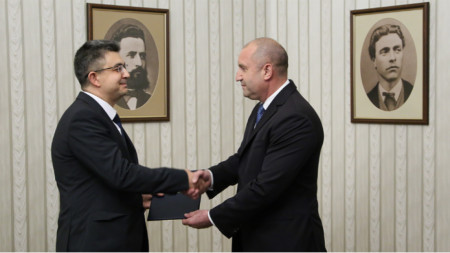 Номинираният за премиер Пламен Николов и председателят на парламентарната група
