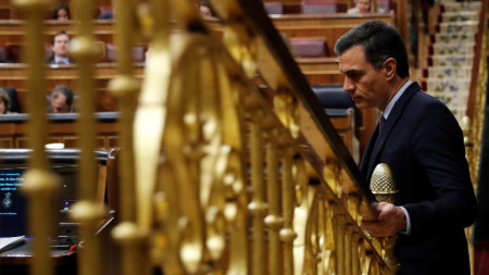 Педро Санчес в парламента на Испания