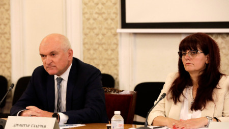 Димитър Главчев и Нина Стоименова по време на изслушването - 20 юли 2023 г.