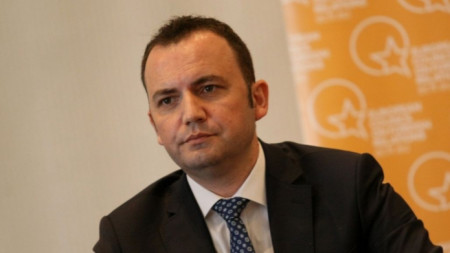 Ministri maqedonas Bujar Osmani