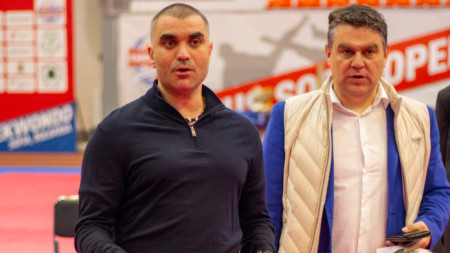 Димитър Михайлов