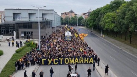Ботев отпразнува Купата на България с шествие