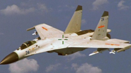 Китайски изтребител J-11