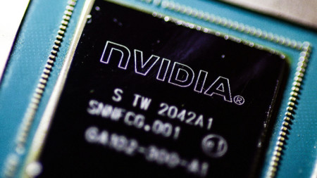 Чип от американската технологична компания Nvidia, архив.