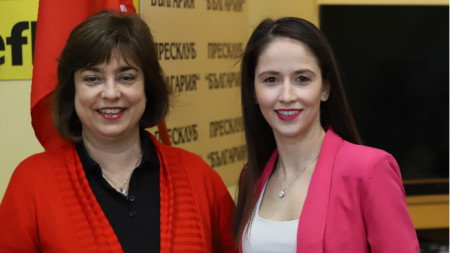 Росина Атанасова (вляво) и Невяна Владинова.