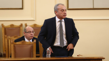 Служебният премиер Гълъб Донев в НС - 29 ноември 2022 г.