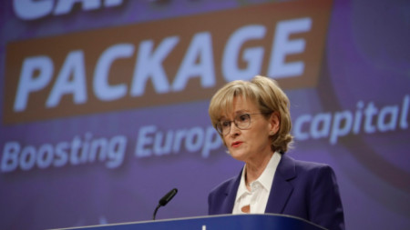 Европейската комисия няма да прави никакви фундаментални ревизии на предложенията