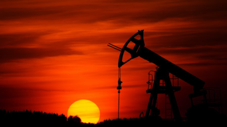 Европейската комисия може да наложи ембарго на вноса на нефт от Русия